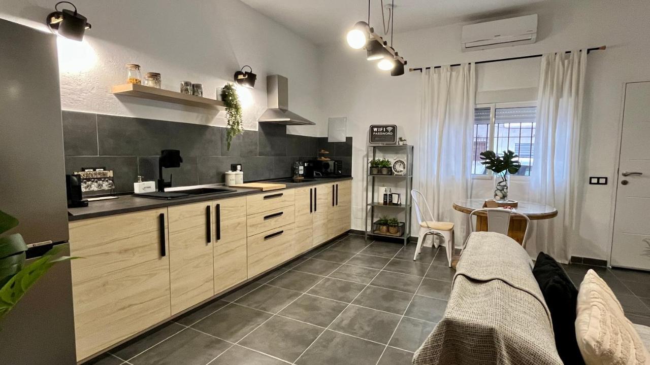 El Pisito Forest,A 300 Metros Iglesia De La Encarnacion Apartman Marbella Kültér fotó