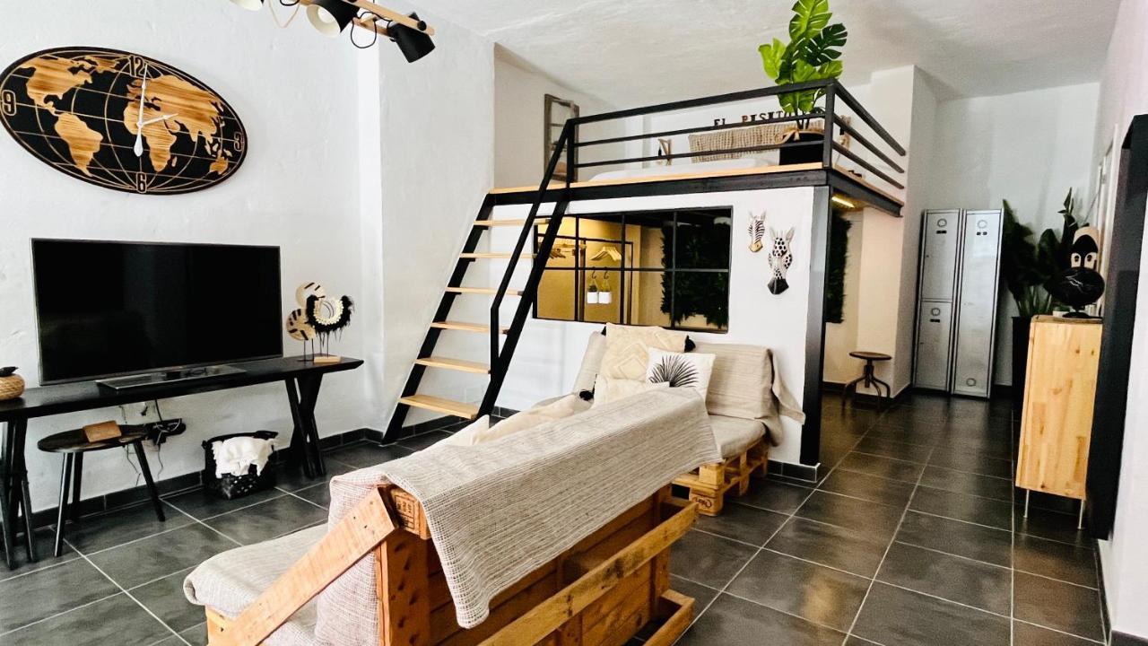 El Pisito Forest,A 300 Metros Iglesia De La Encarnacion Apartman Marbella Kültér fotó