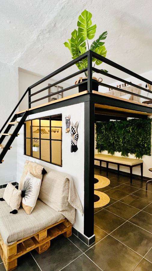 El Pisito Forest,A 300 Metros Iglesia De La Encarnacion Apartman Marbella Kültér fotó