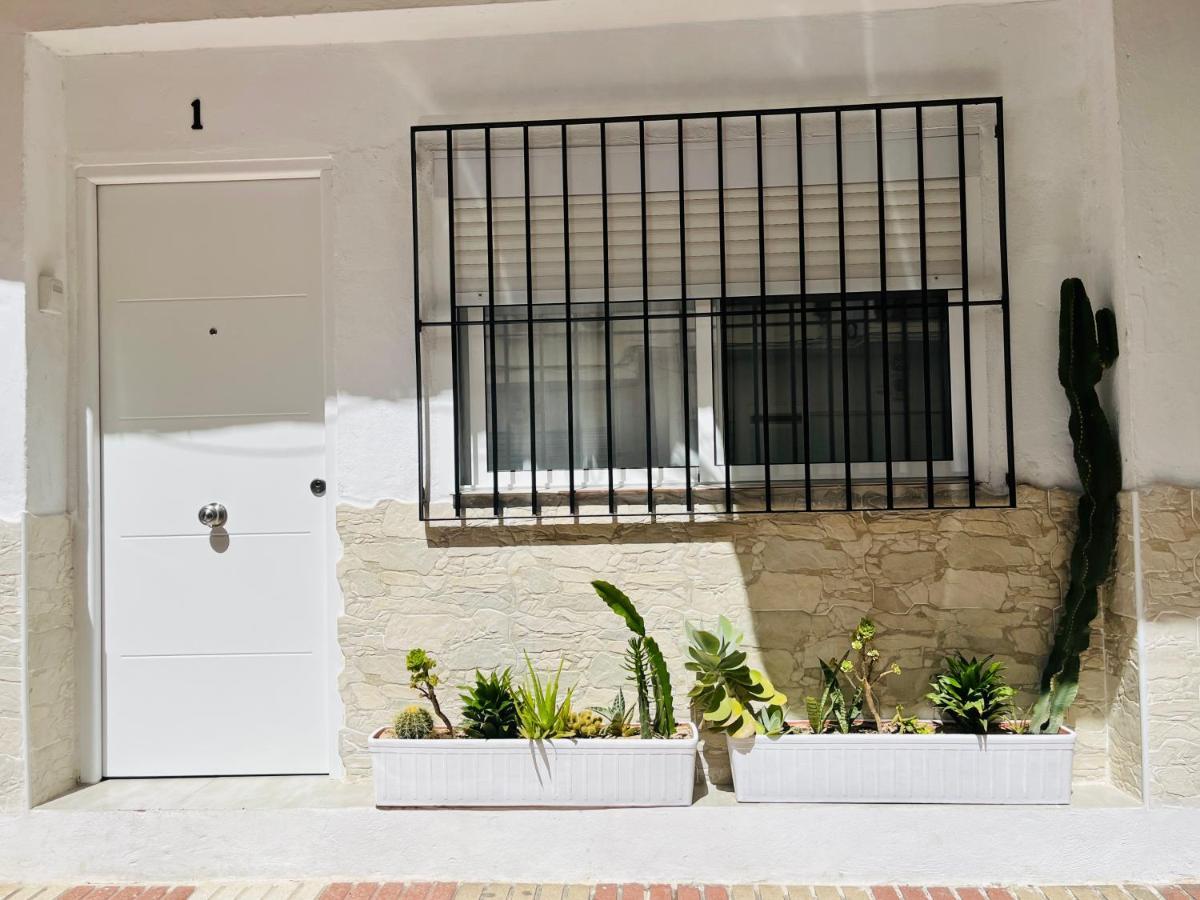 El Pisito Forest,A 300 Metros Iglesia De La Encarnacion Apartman Marbella Kültér fotó