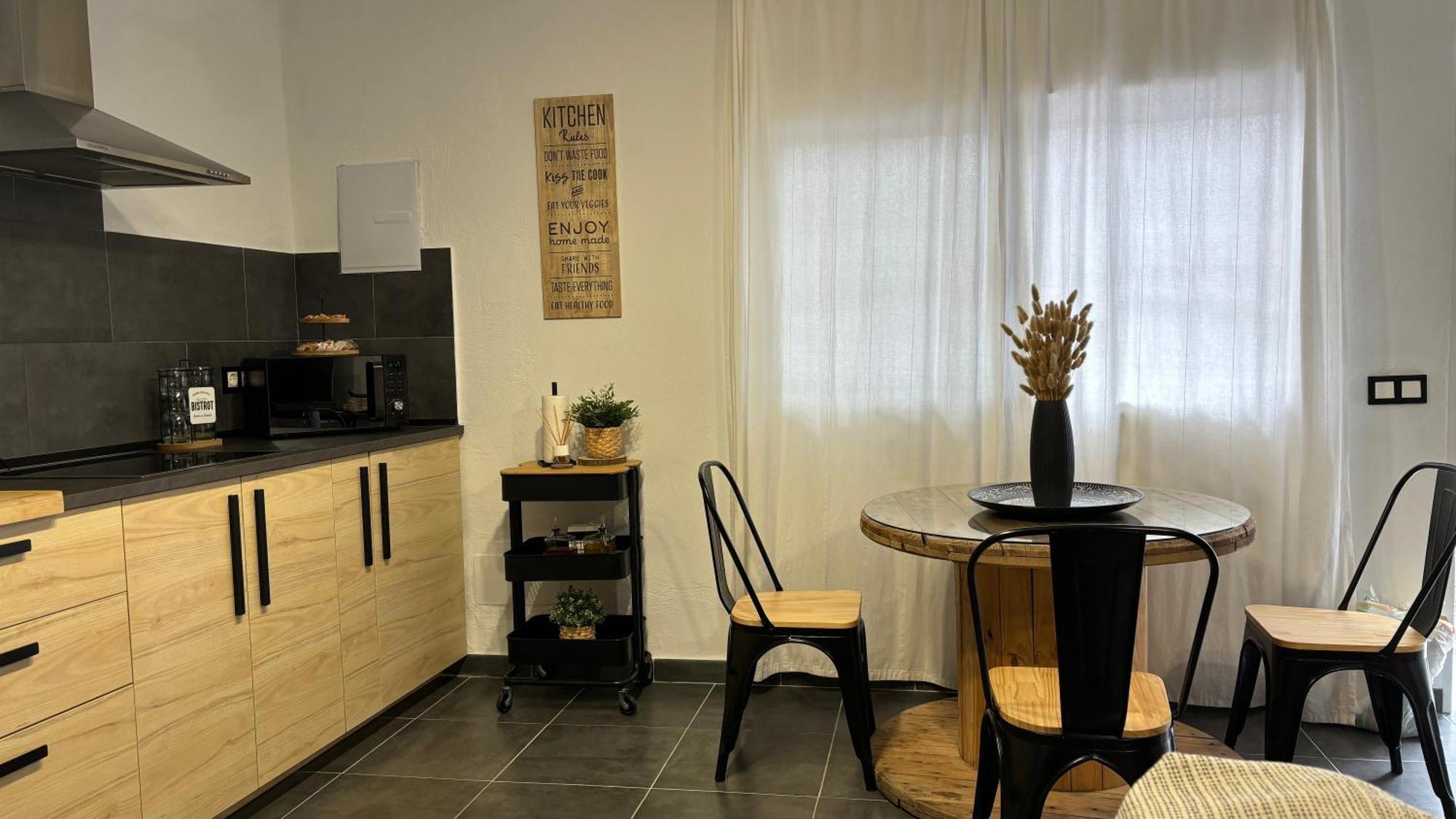 El Pisito Forest,A 300 Metros Iglesia De La Encarnacion Apartman Marbella Kültér fotó