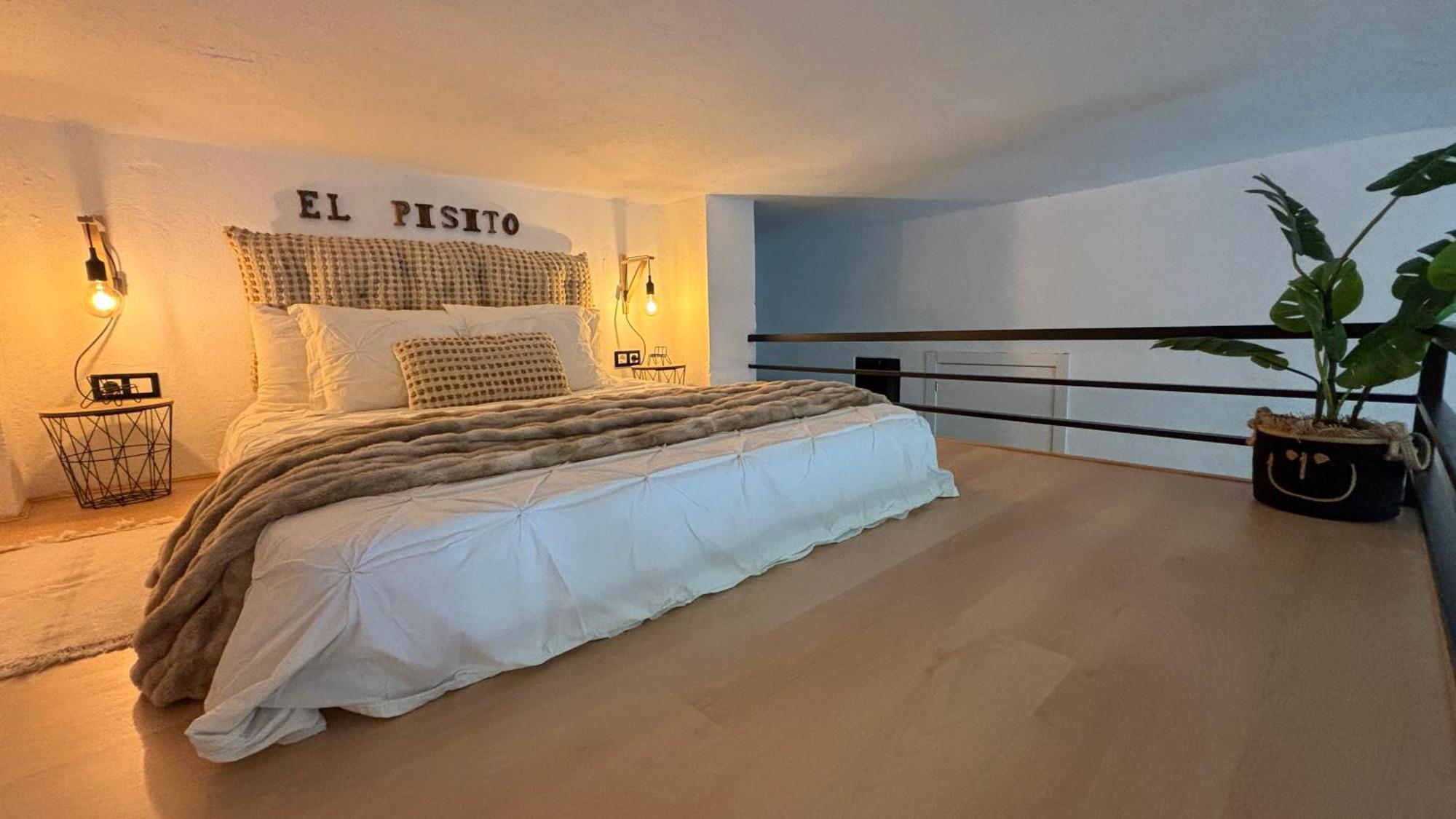 El Pisito Forest,A 300 Metros Iglesia De La Encarnacion Apartman Marbella Kültér fotó