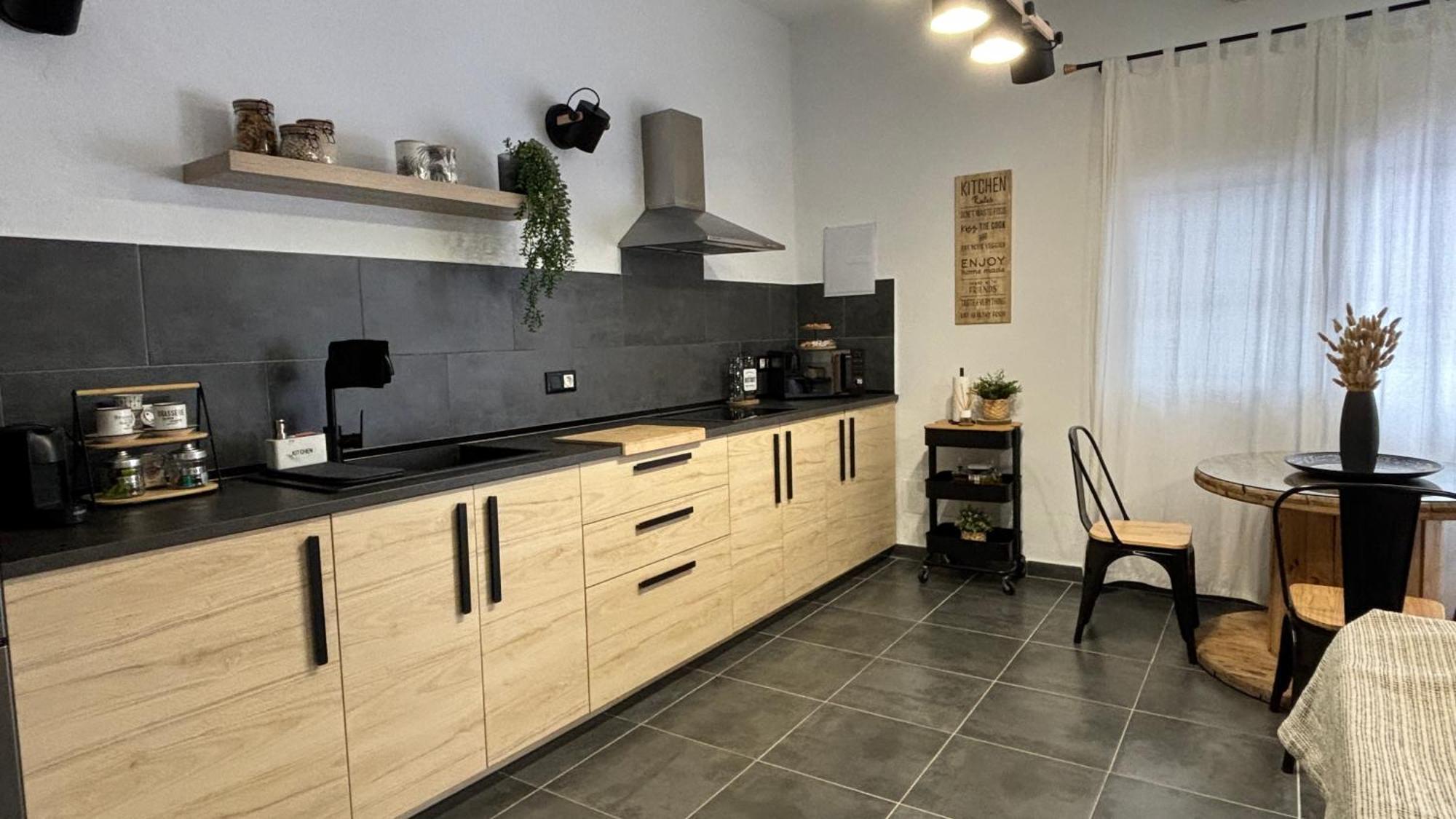 El Pisito Forest,A 300 Metros Iglesia De La Encarnacion Apartman Marbella Kültér fotó